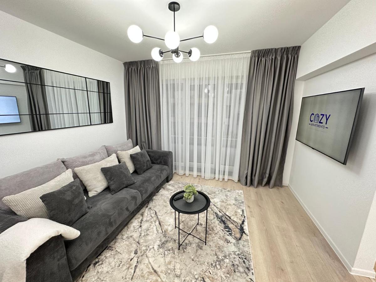 Urban Luxury Flats - Cozy Apartments At Coresi Mall #Braşov Esterno foto