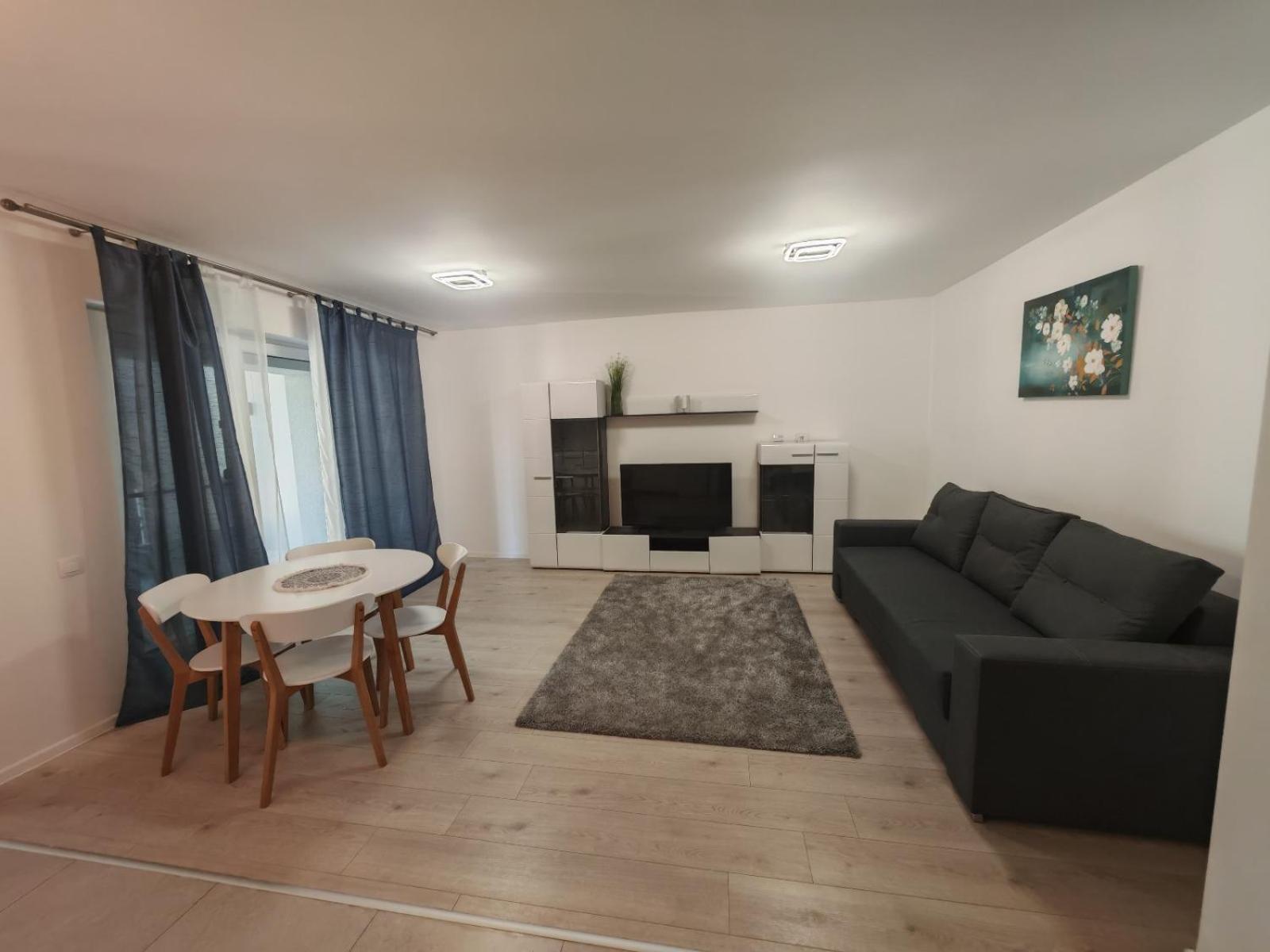 Urban Luxury Flats - Cozy Apartments At Coresi Mall #Braşov Esterno foto
